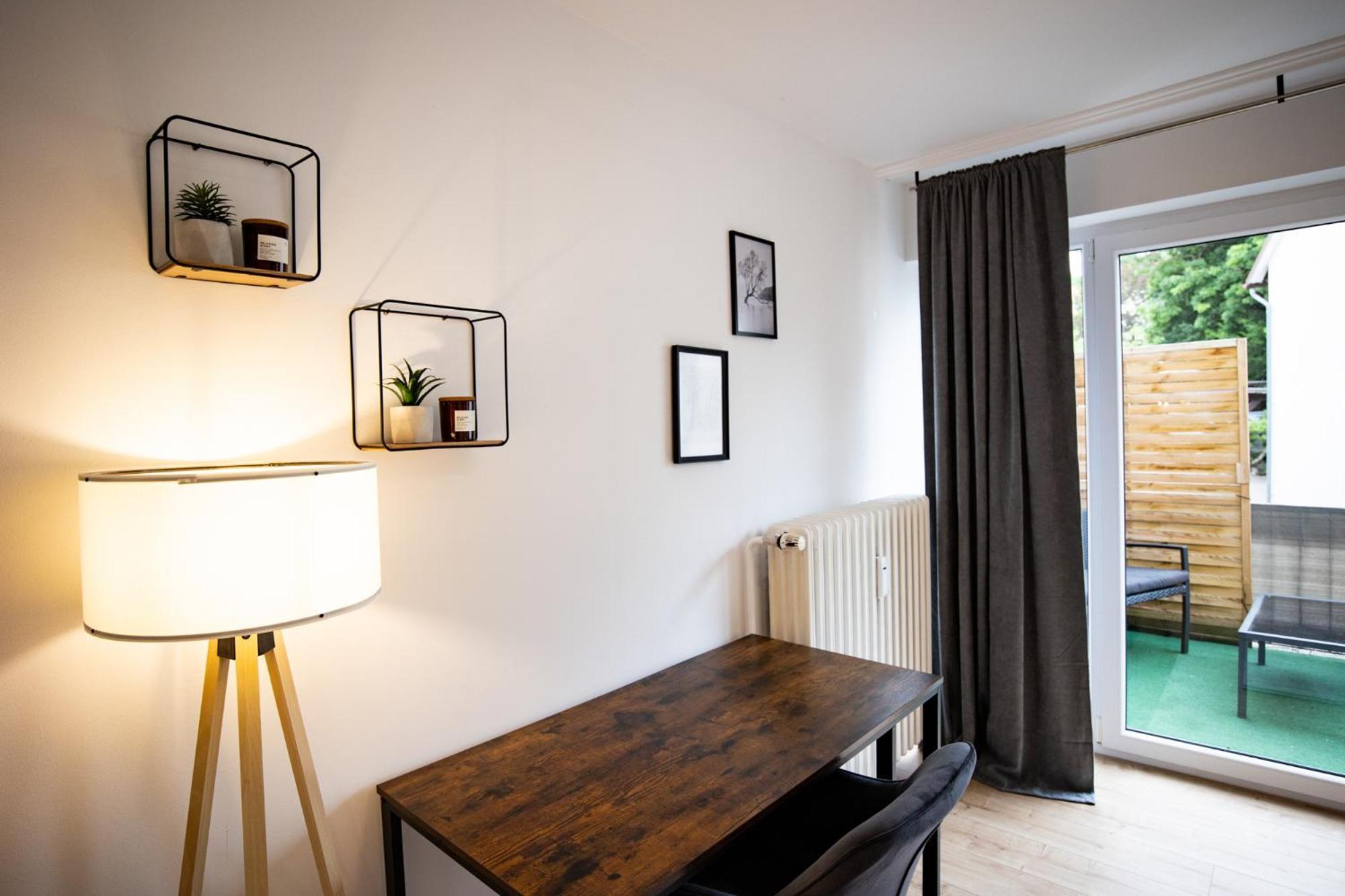 Me Living Bad Pyrmont Innenstadt 10 Meter Balkon ภายนอก รูปภาพ