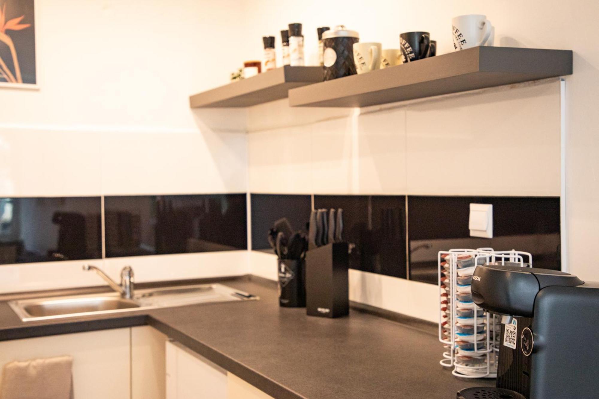Me Living Bad Pyrmont Innenstadt 10 Meter Balkon ภายนอก รูปภาพ
