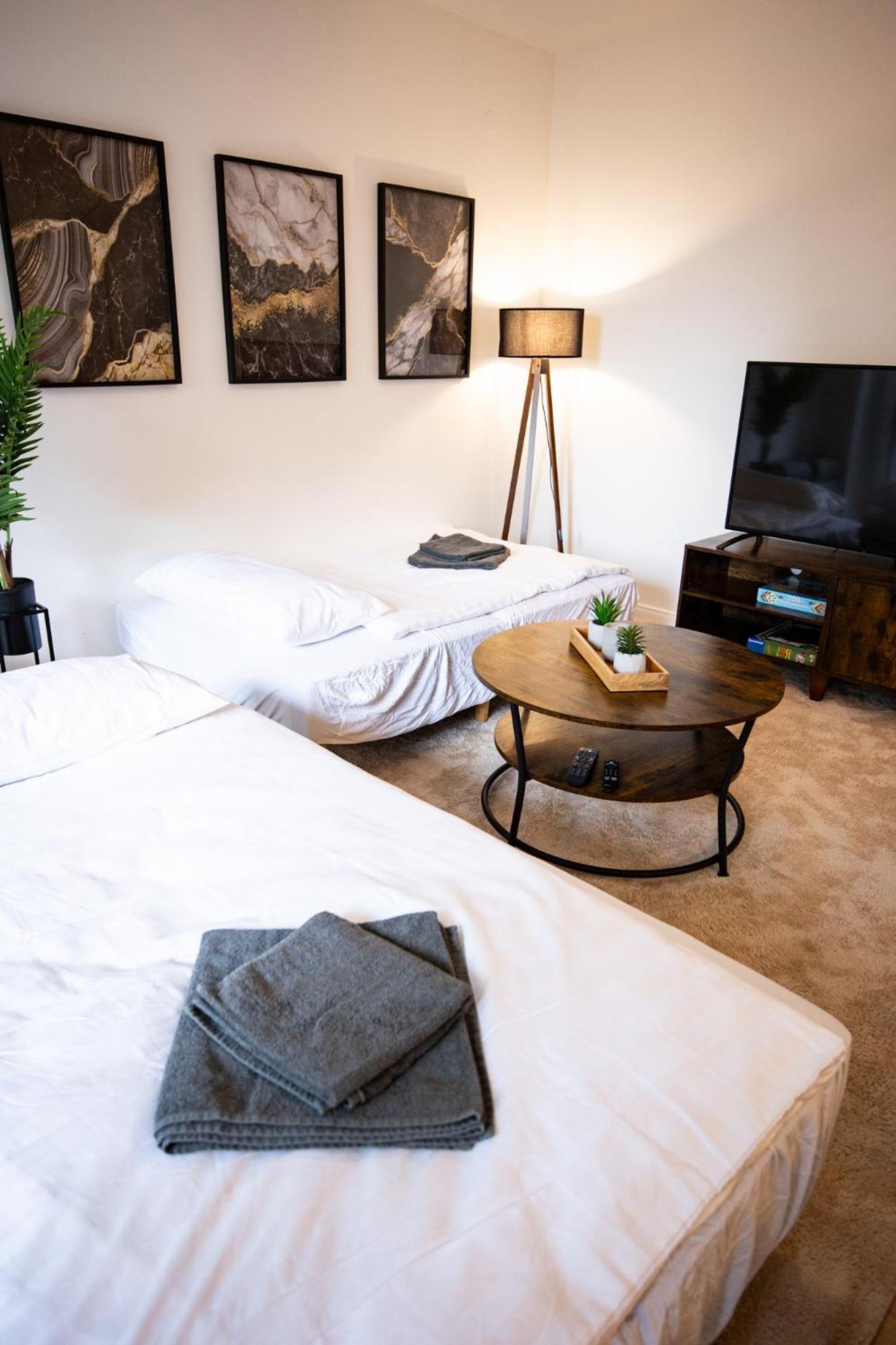 Me Living Bad Pyrmont Innenstadt 10 Meter Balkon ภายนอก รูปภาพ