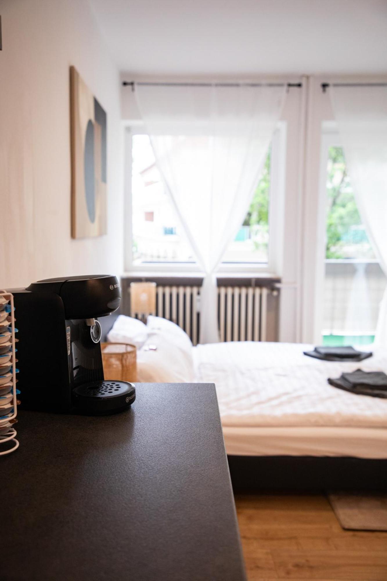 Me Living Bad Pyrmont Innenstadt 10 Meter Balkon ภายนอก รูปภาพ